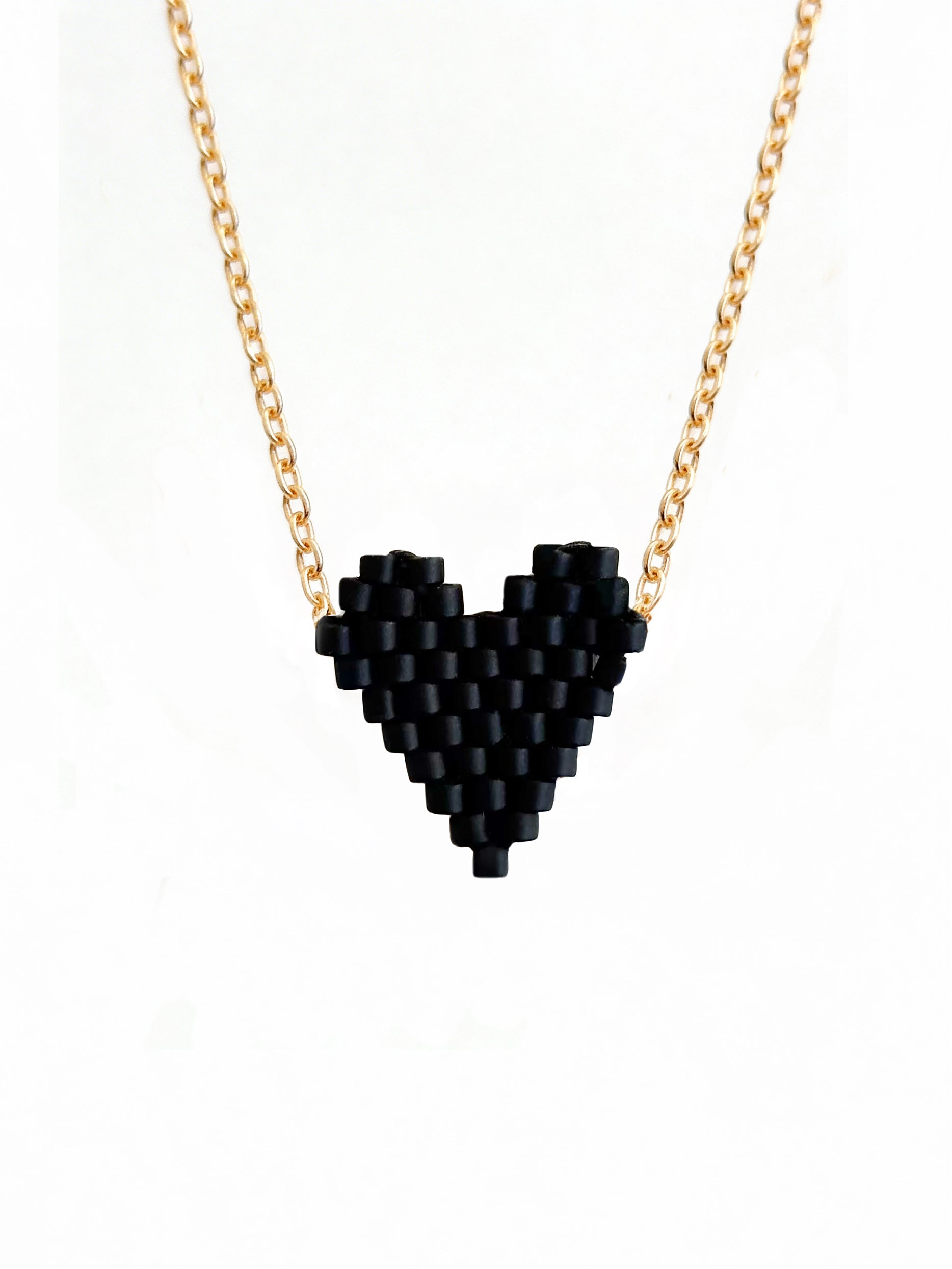 Collar Beaded Heart
